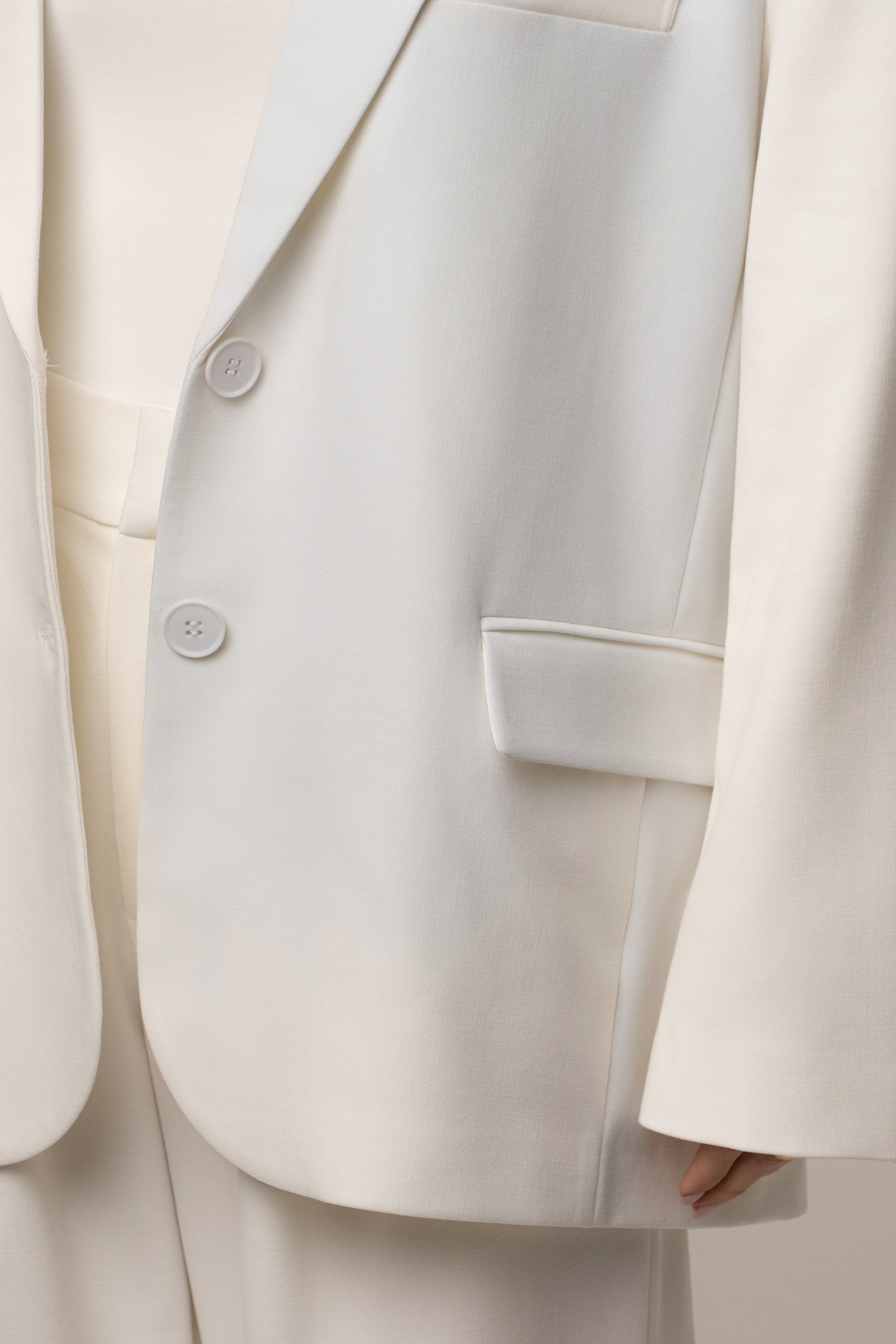 Ivory Core Standard Blazer - JLUXLABEL