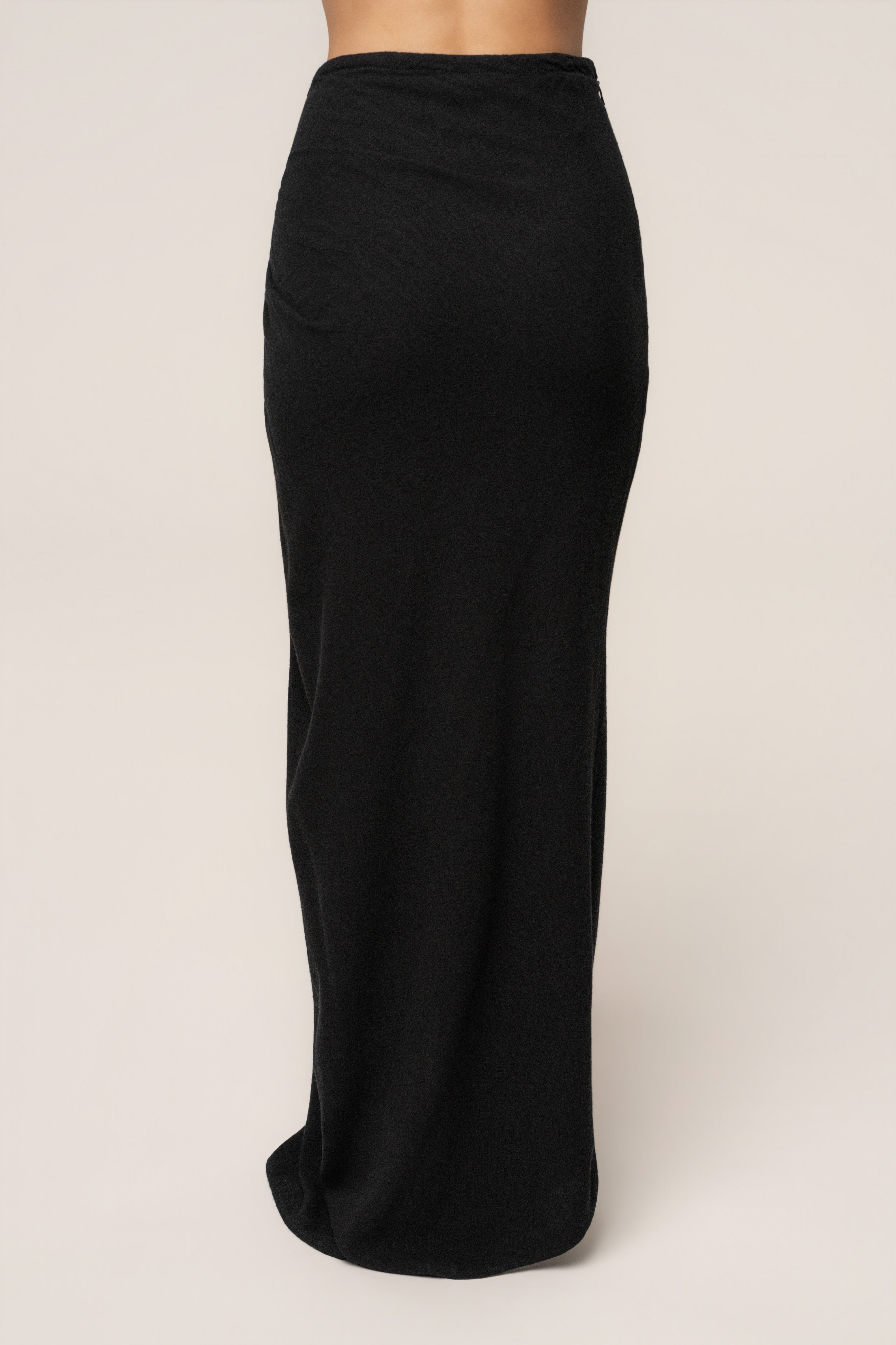 Black Noelia Linen Slit Skirt - JLUXLABEL