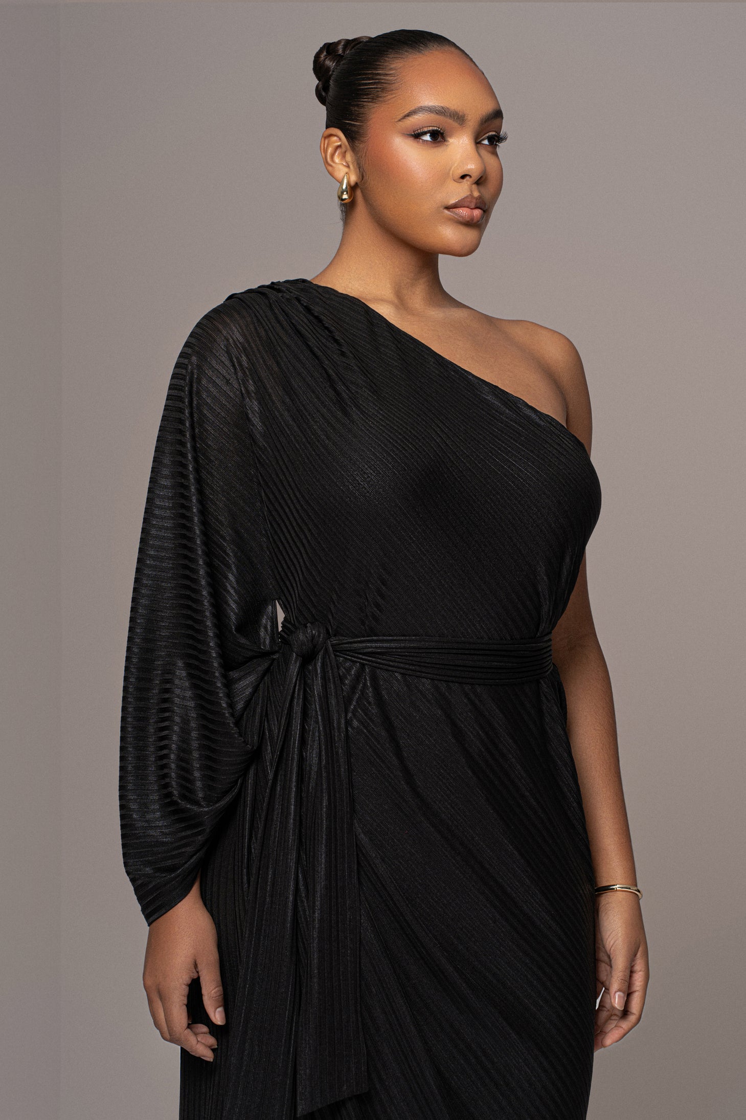 Black Amina Metallic Maxi Dress - JLUXLABEL