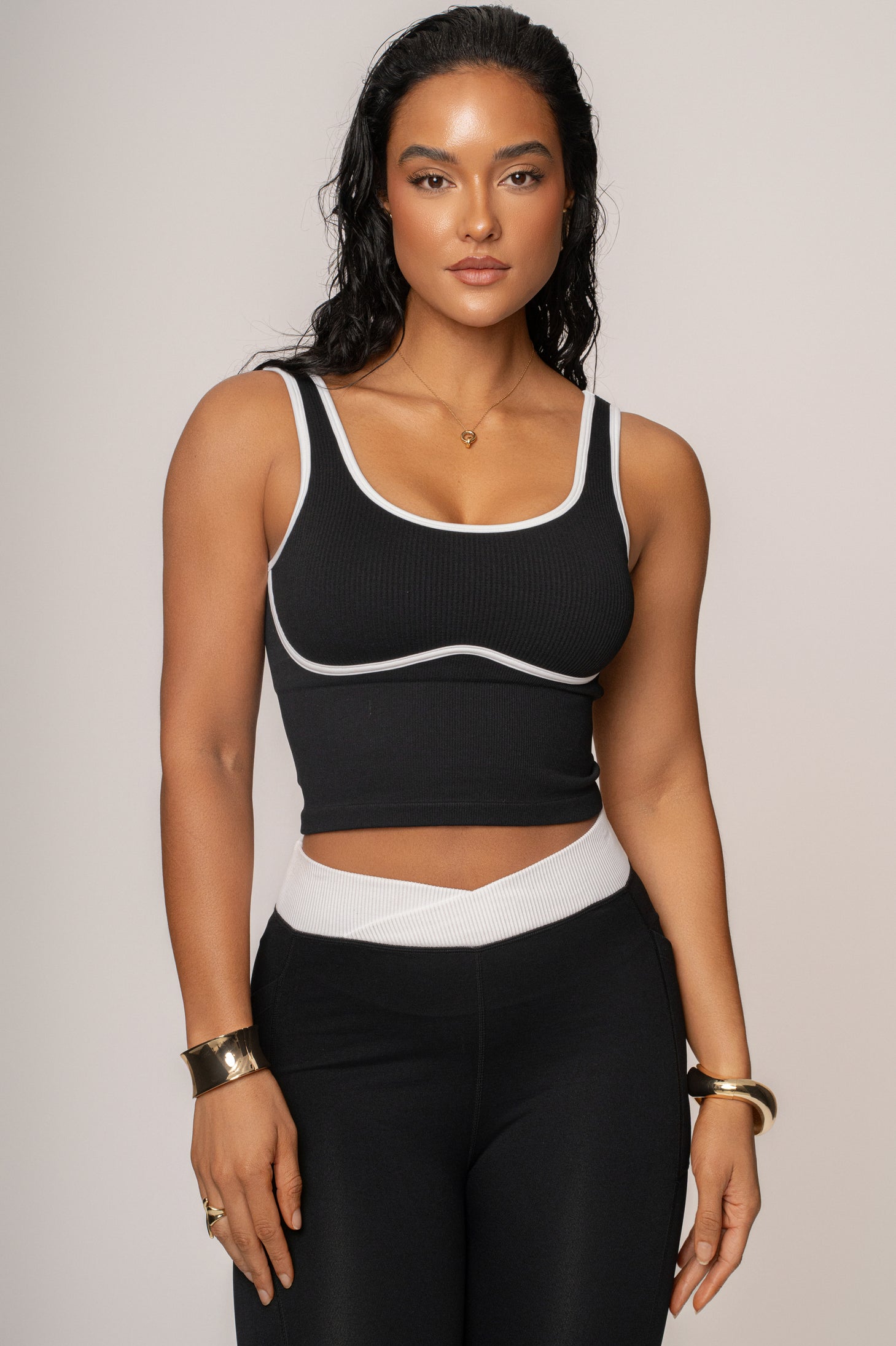 Black/White Limitless Performance Top - JLUXLABEL