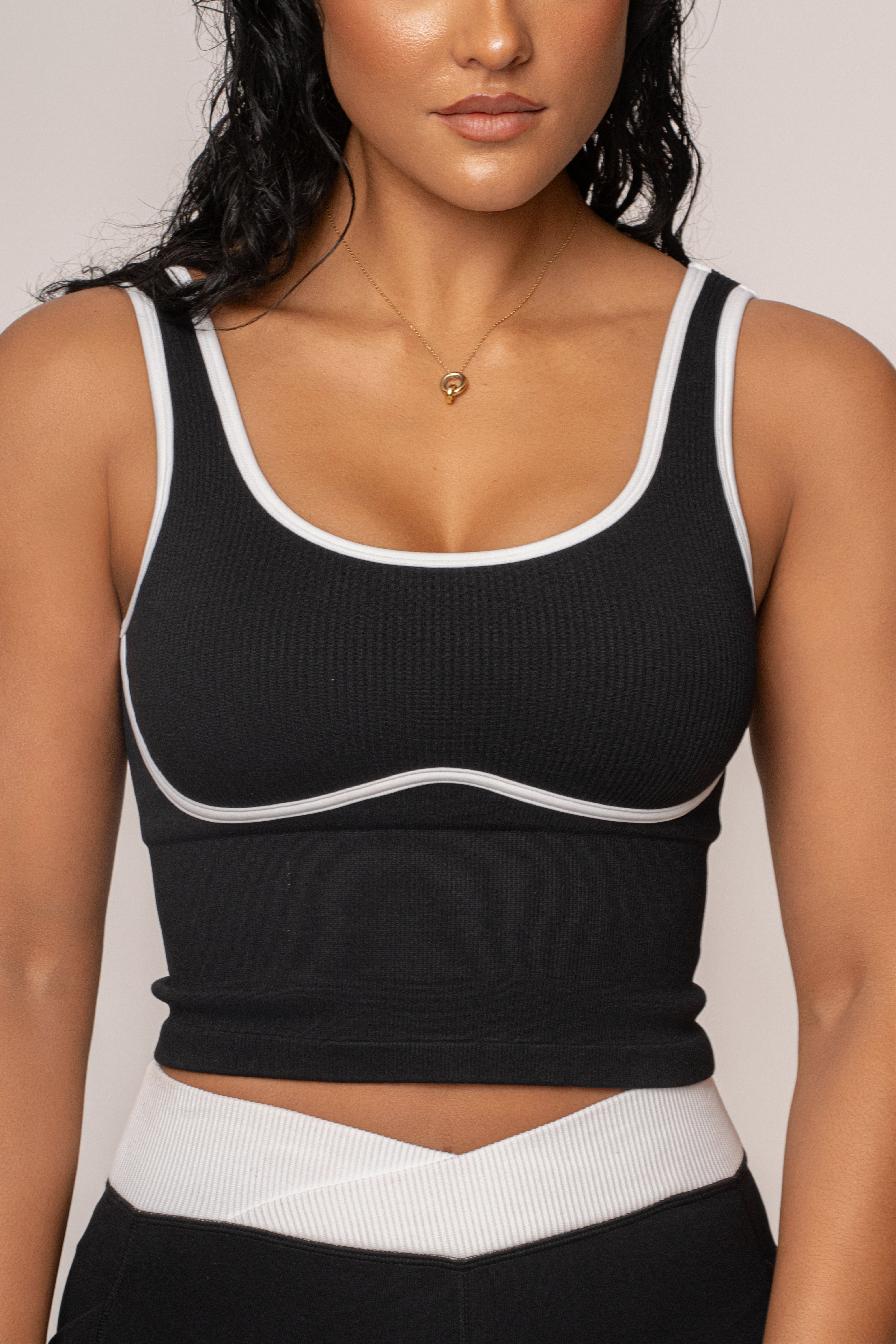 Black/White Limitless Performance Top