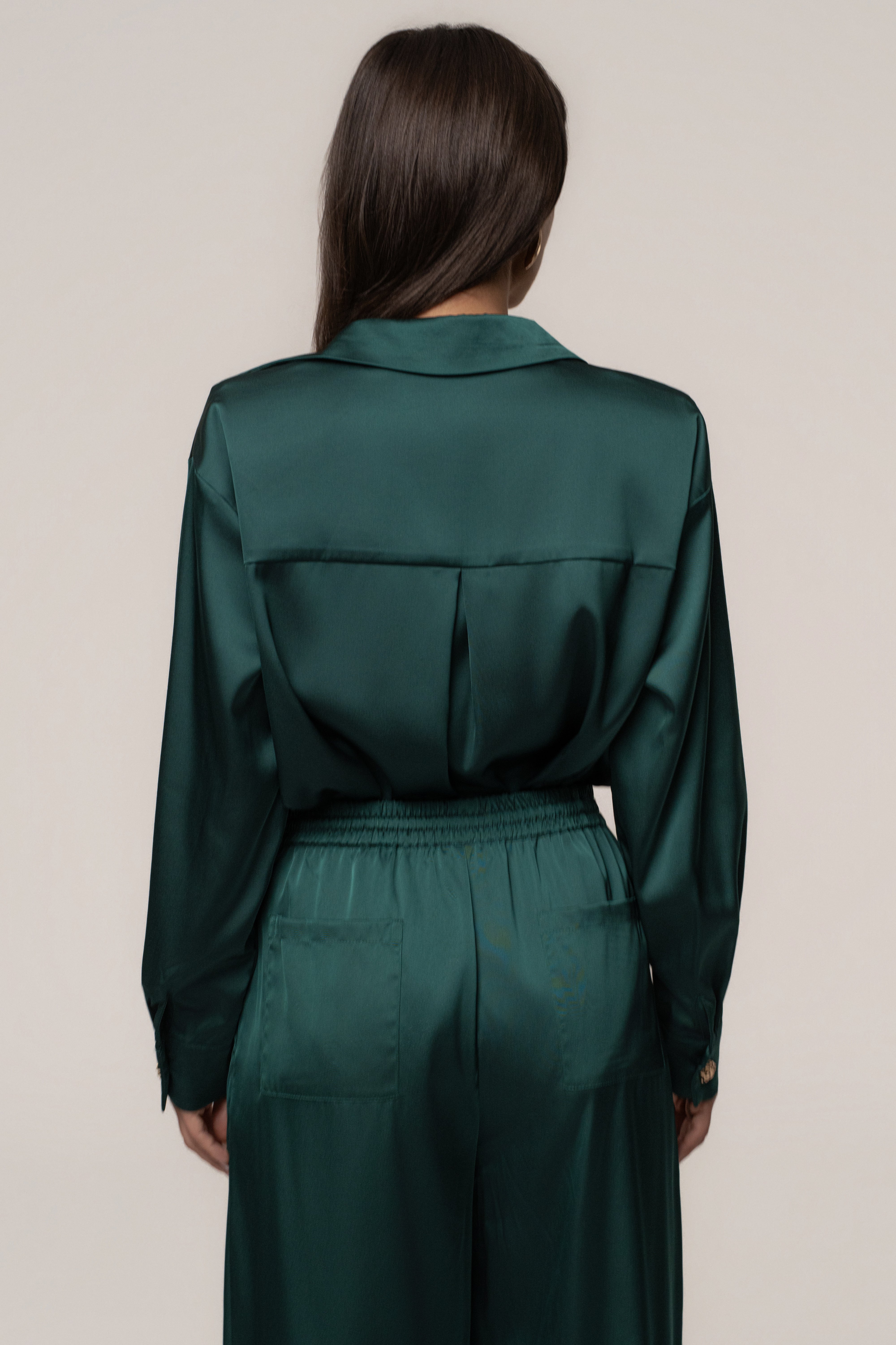 Emerald green JLUXLABEL Sunny Day Drawstring Pants, stylish bottoms with a relaxed fit and adjustable waist.
