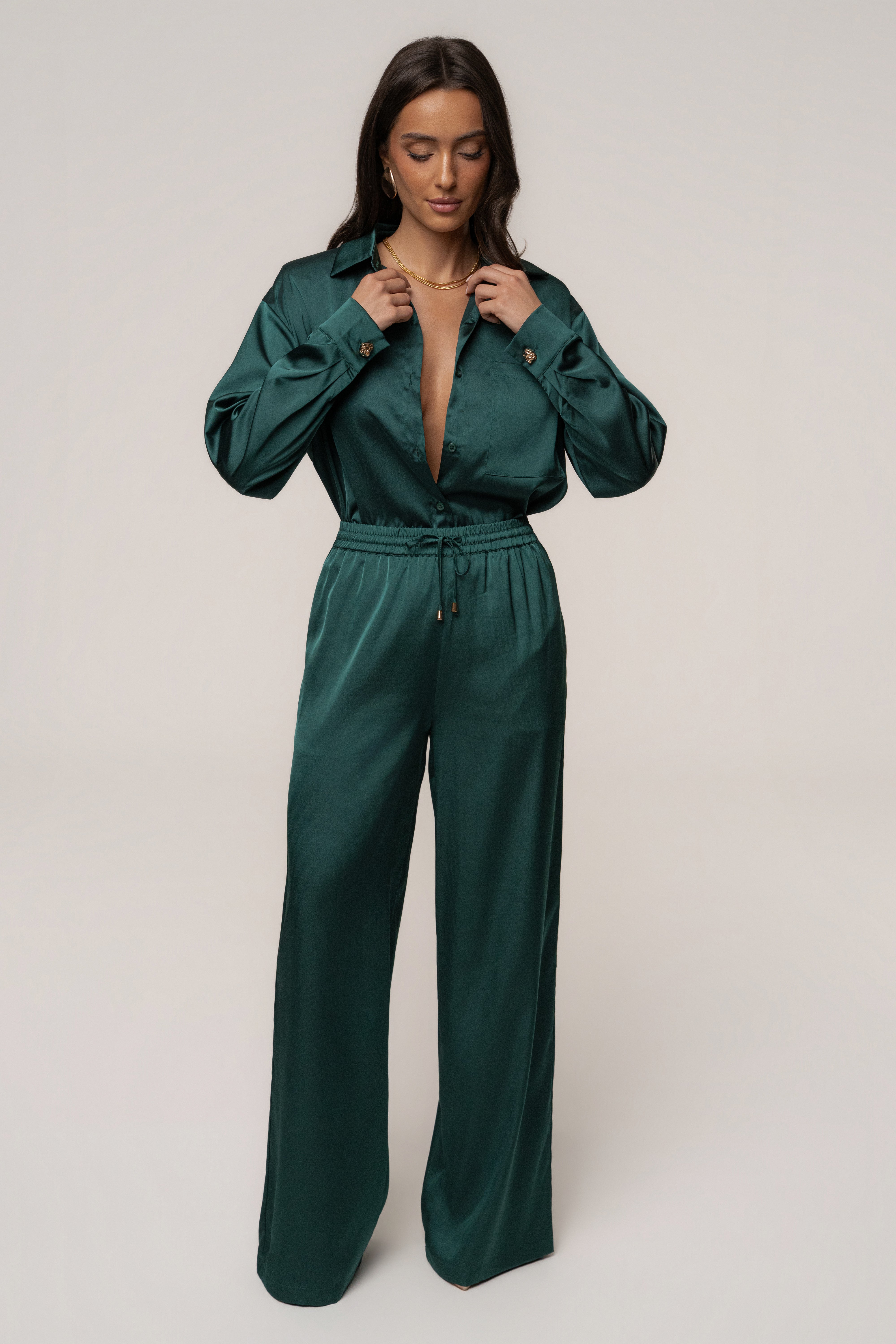 Emerald green JLUXLABEL Sunny Day drawstring pants, casual bottoms with relaxed fit and adjustable waistband, front view.