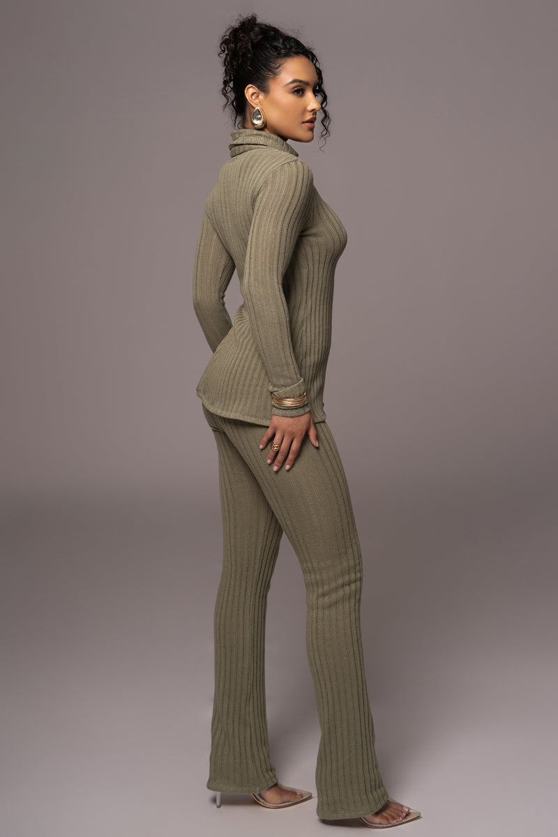 Olive One Call Away Ribbed Turtleneck Top - JLUXLABEL
