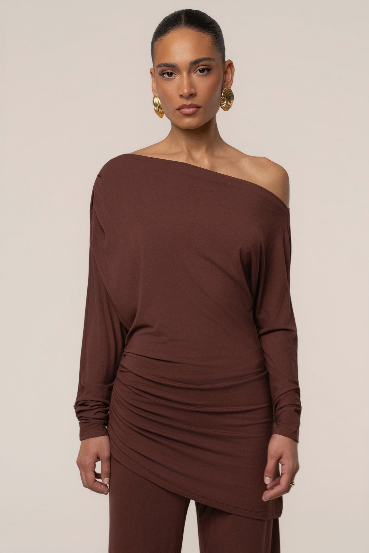Brown JLUXLABEL Winter Soirée pant set featuring a stylish, coordinated top and pants for a chic cold-weather look.
