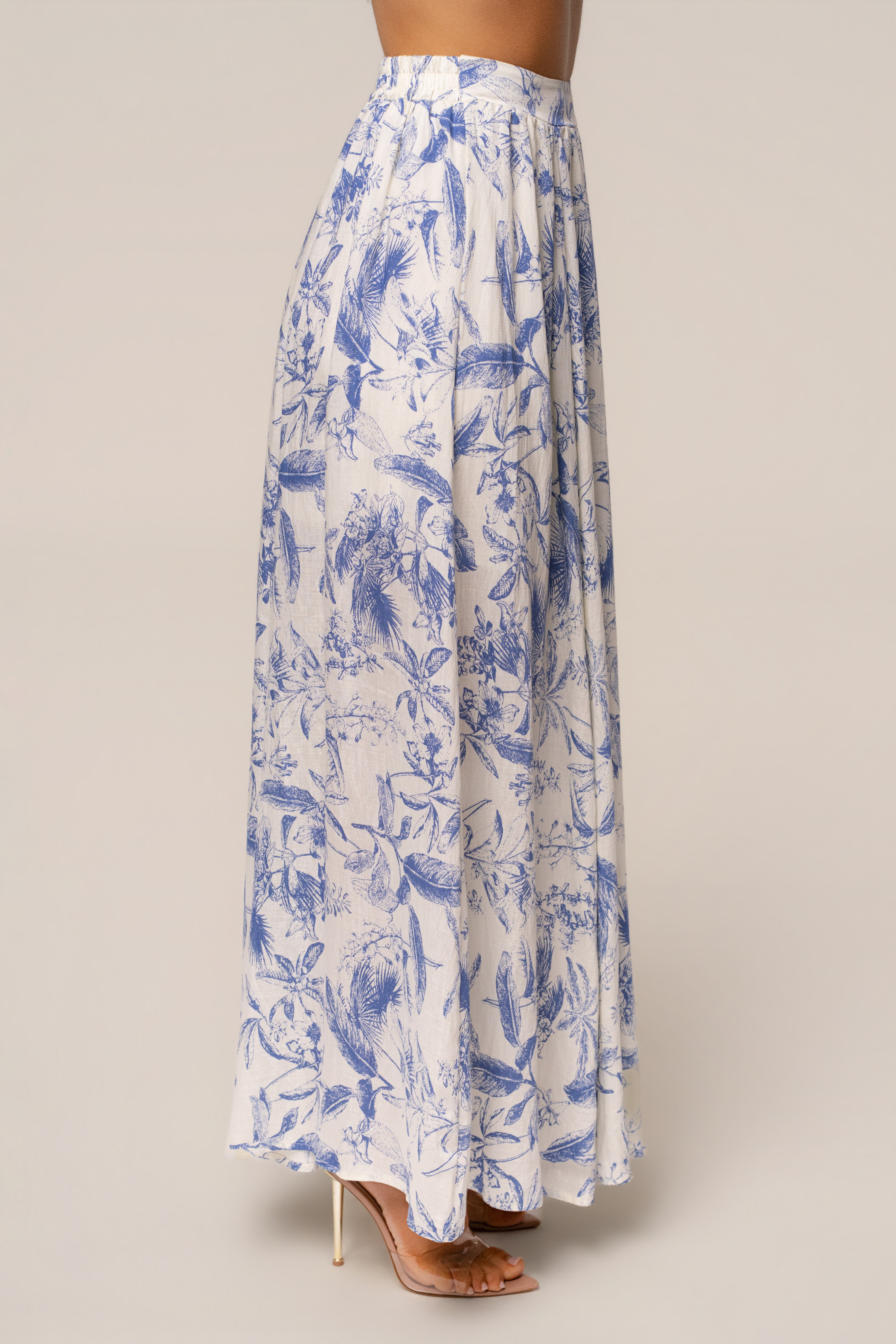 Blue Abstract Blooming Garden Skirt Set - JLUXLABEL