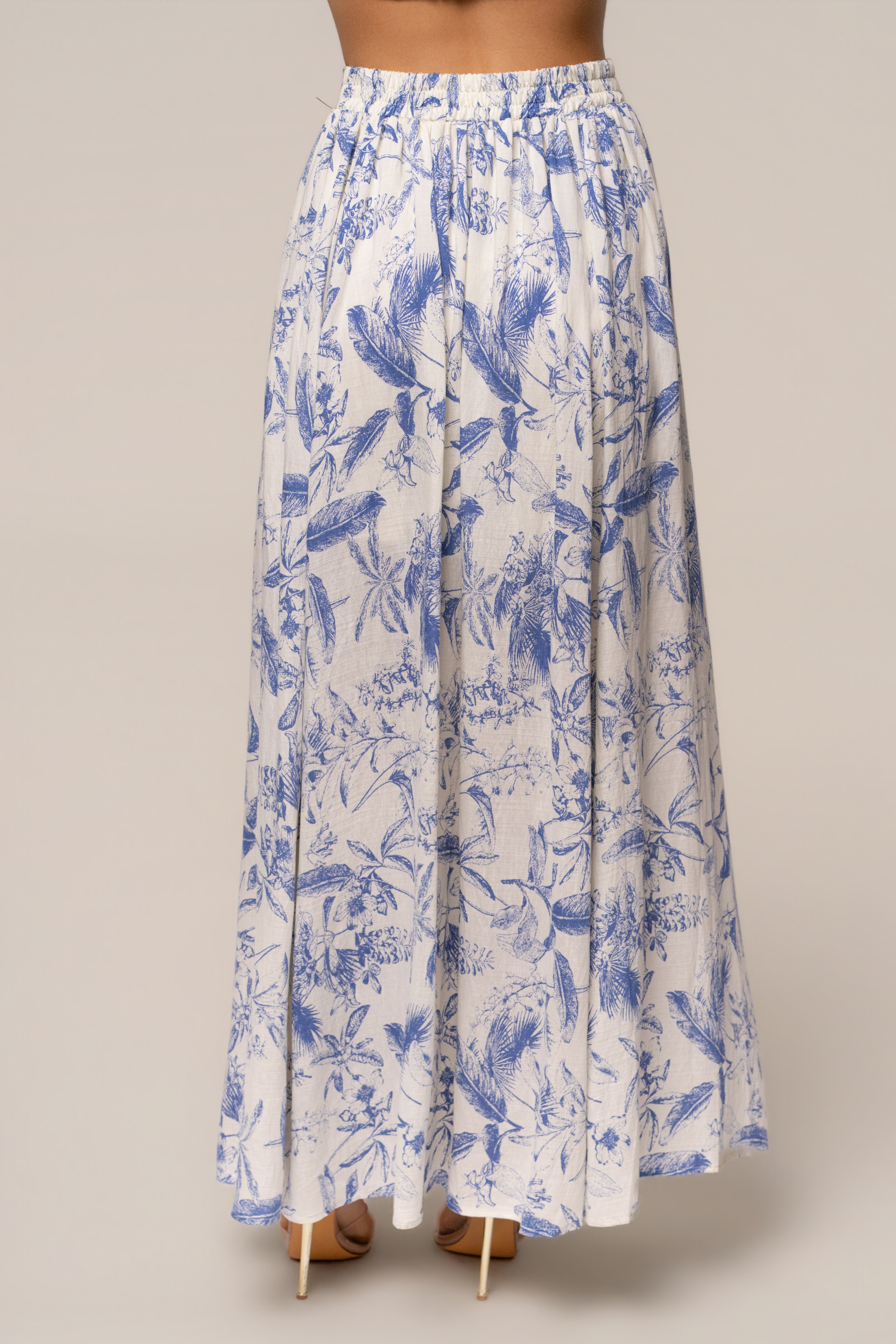 Blue Abstract Blooming Garden Skirt Set - JLUXLABEL