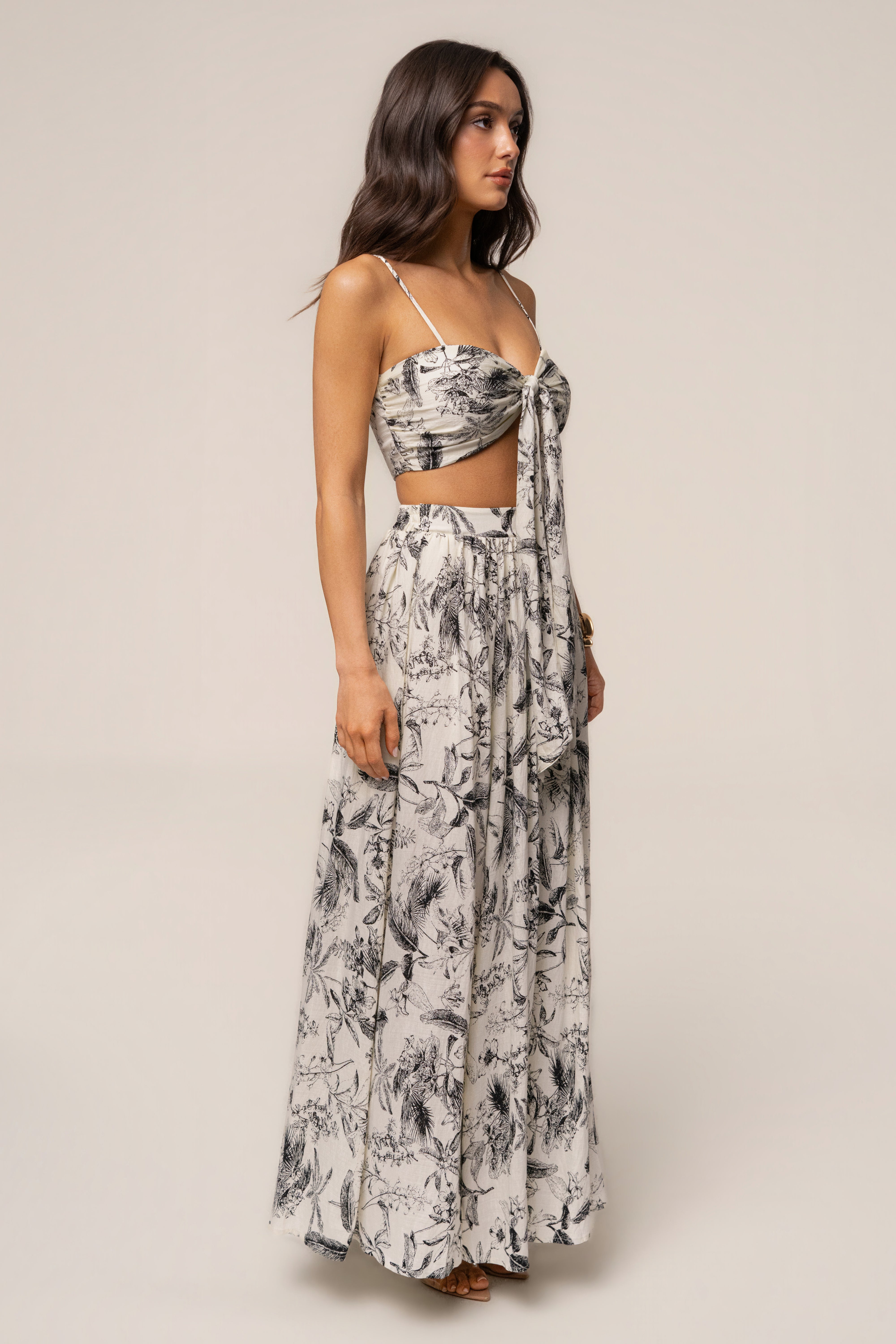 Black Abstract Blooming Garden Skirt Set - JLUXLABEL