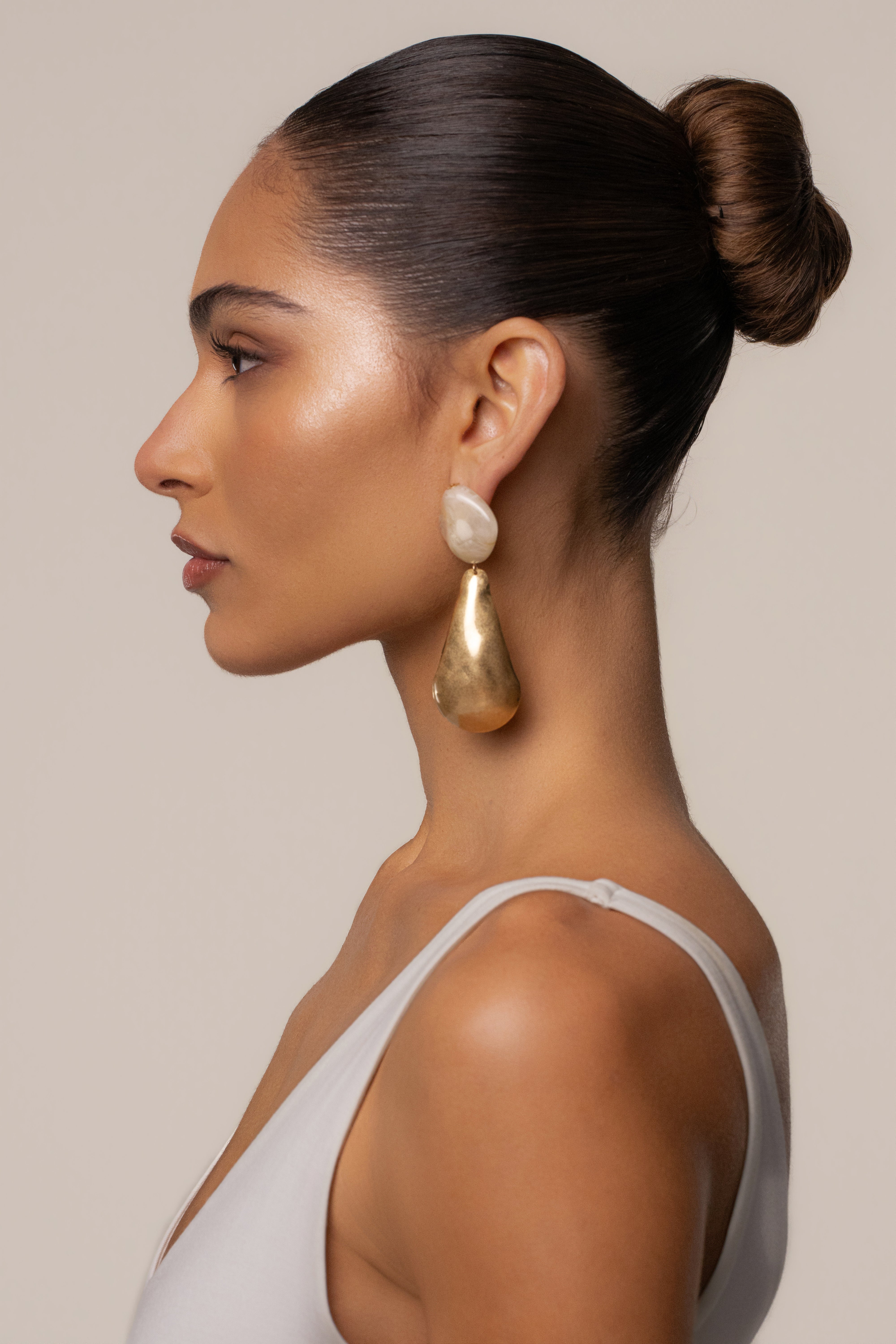 Gold Noemie Drop Earrings - JLUXLABEL