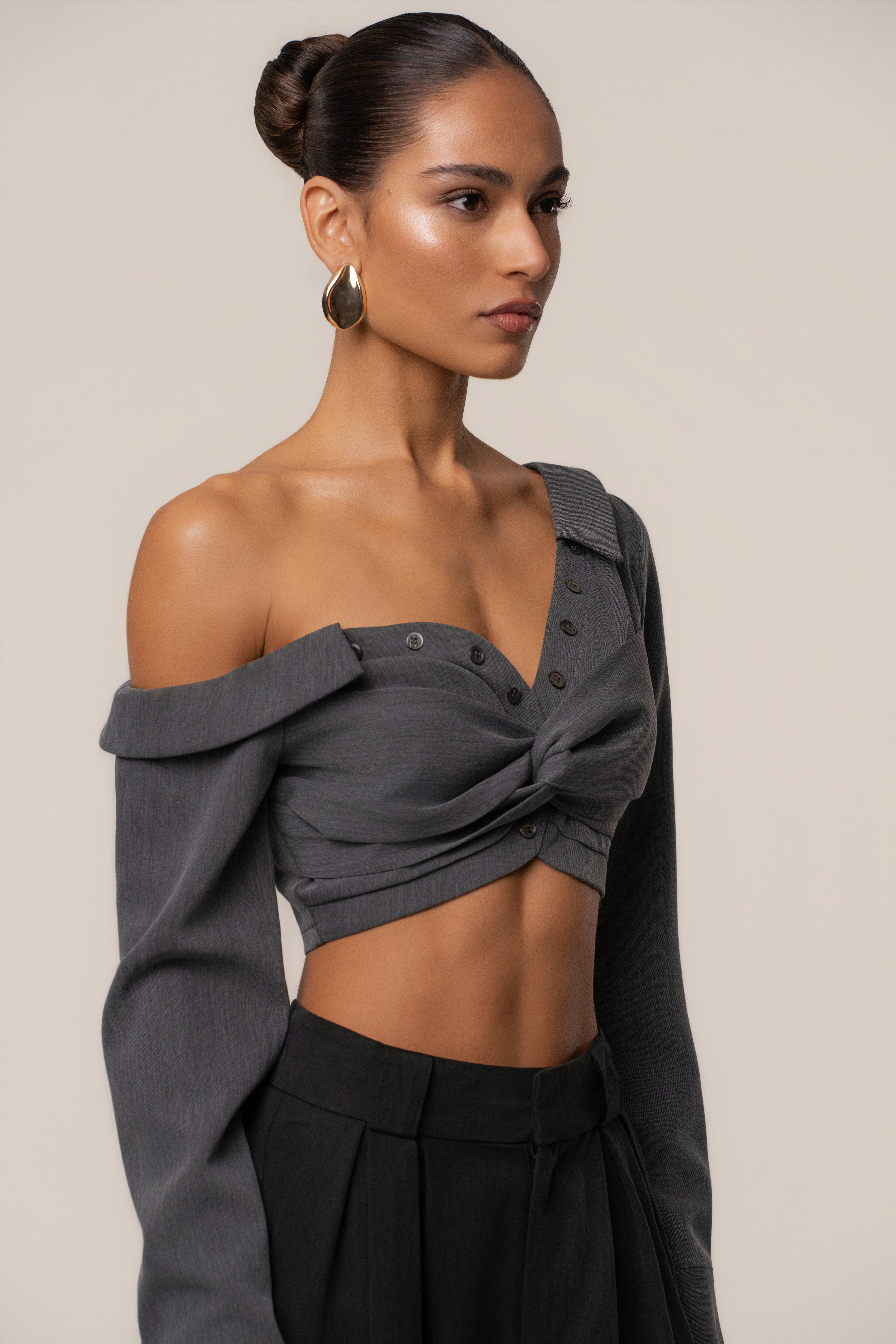Grey Off-Shoulder Twist Crop Top - JLUXLABEL