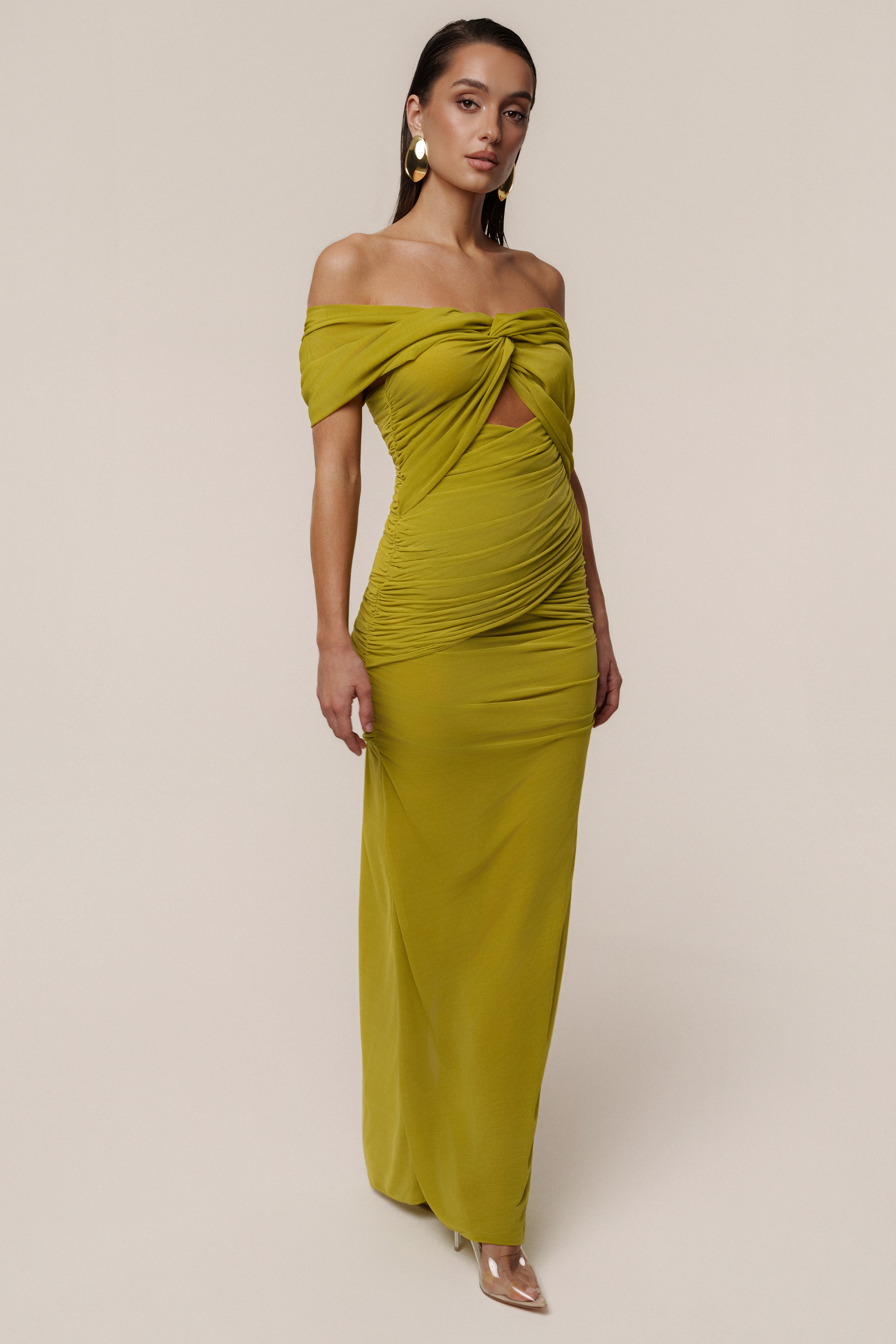 Moss Alessandra Off Shoulder Maxi Dress Moss Alessandra Off Shoulder Maxi Dress