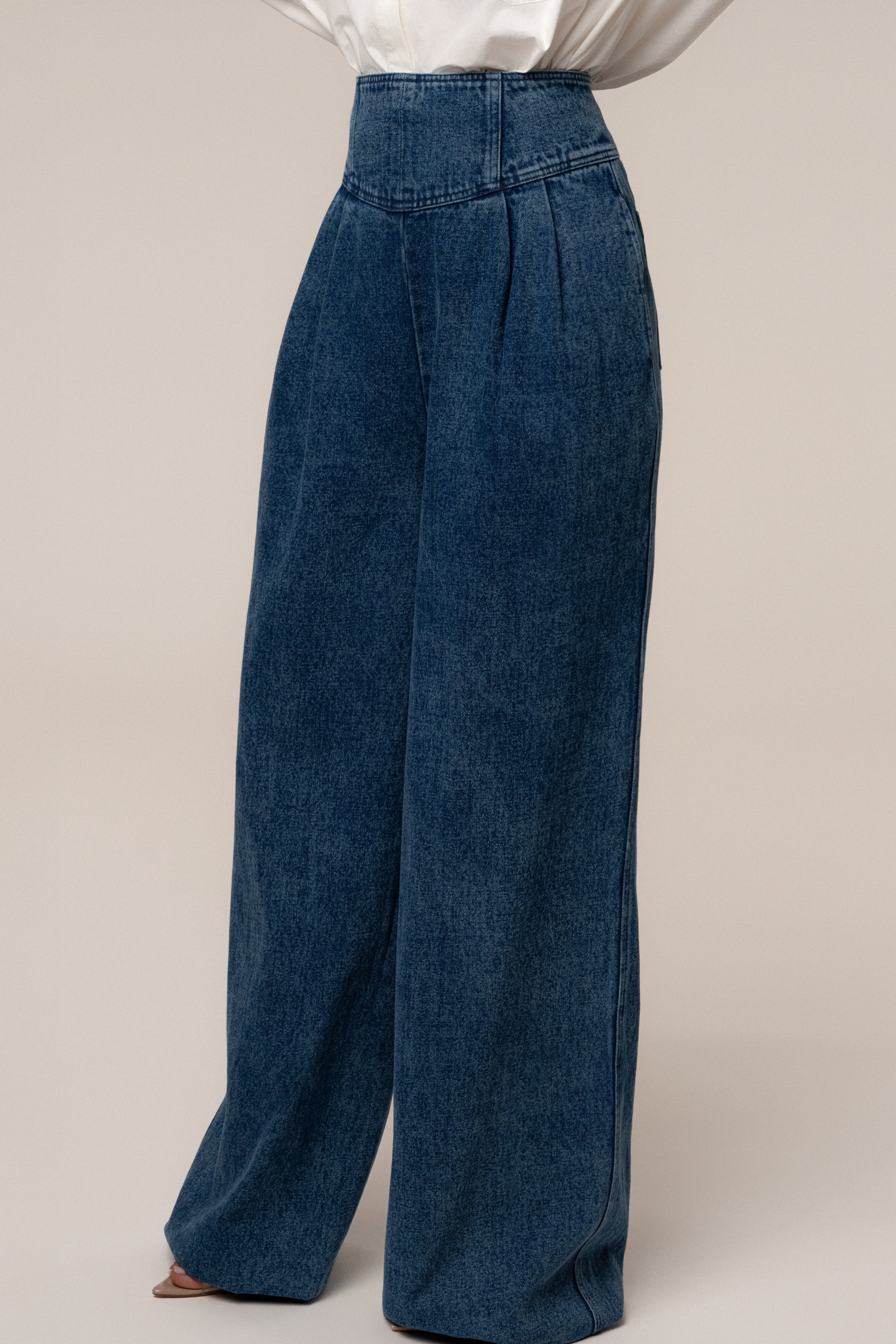 Medium Wash Denim Legacy Pleated Pants - JLUXLABEL