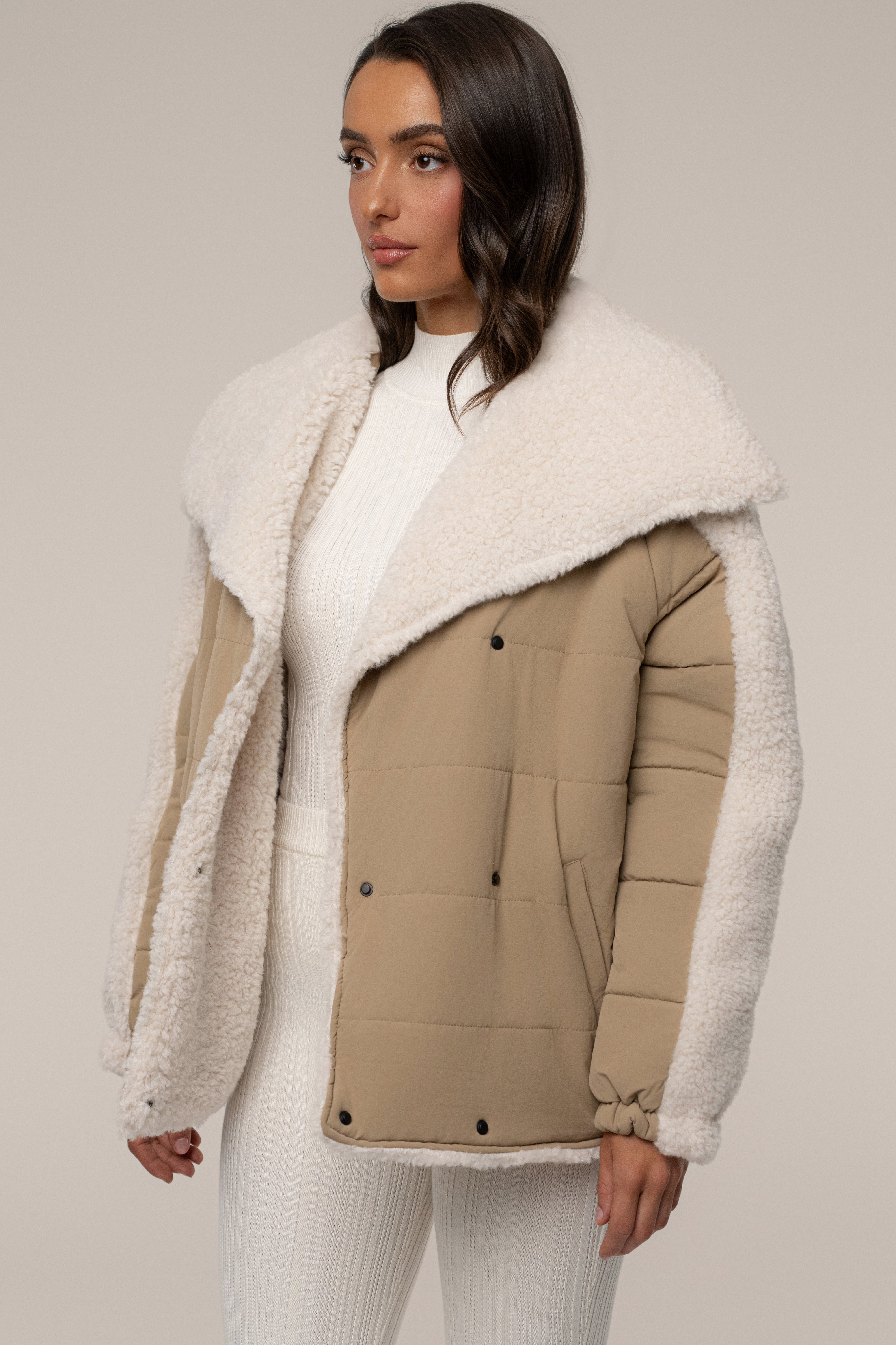 Beige/Ivory Contrast Sherpa Jacket