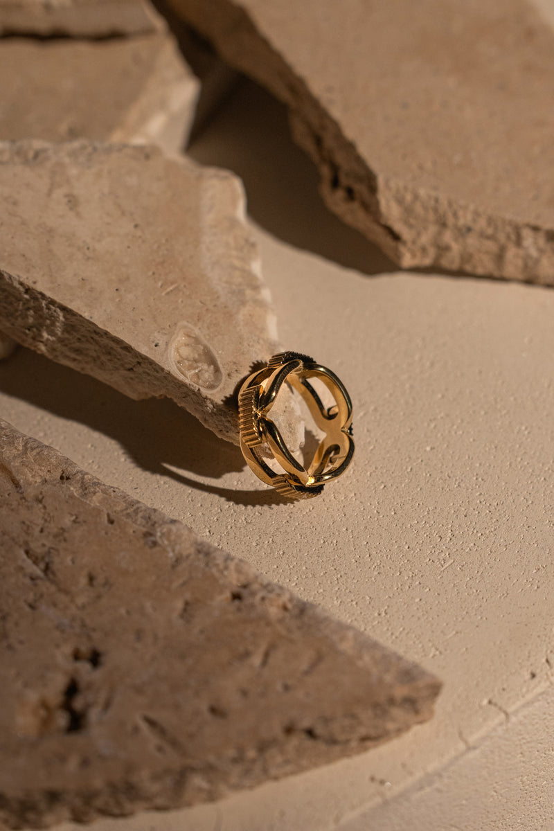 Gold Emi Chain Ring