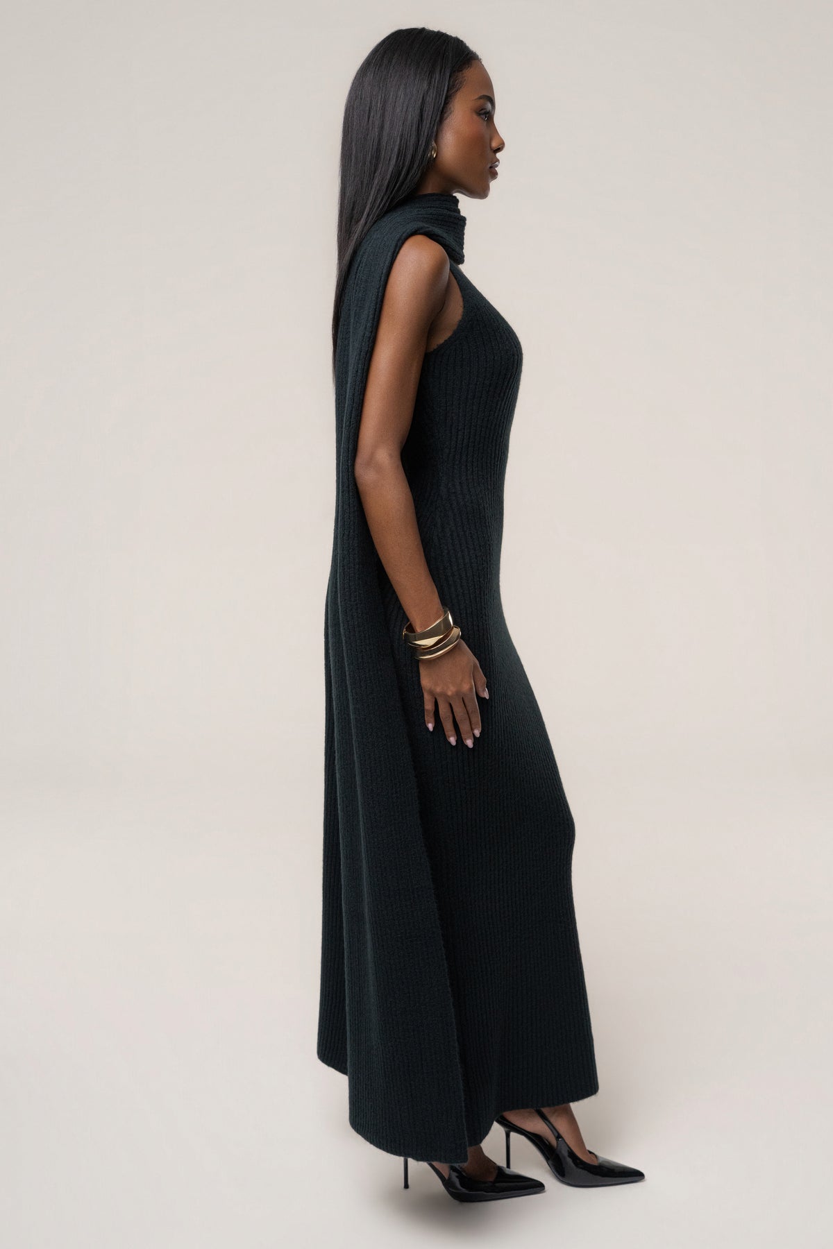 Black Weekend Away Knit Maxi Dress - JLUXLABEL