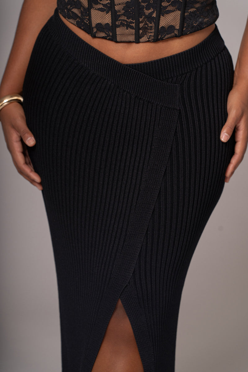 Black Hamptons Ribbed Slit Skirt