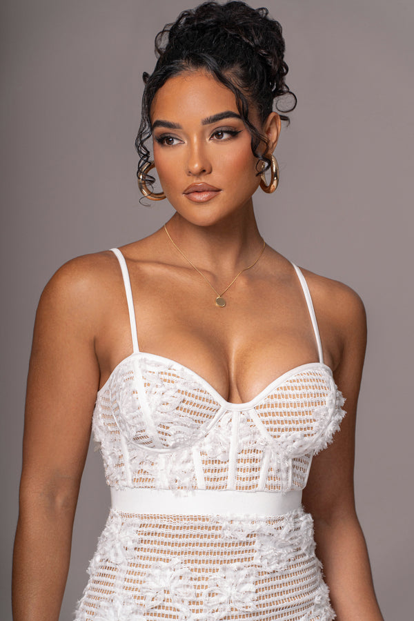 Robe midi en dentelle blanche angélique