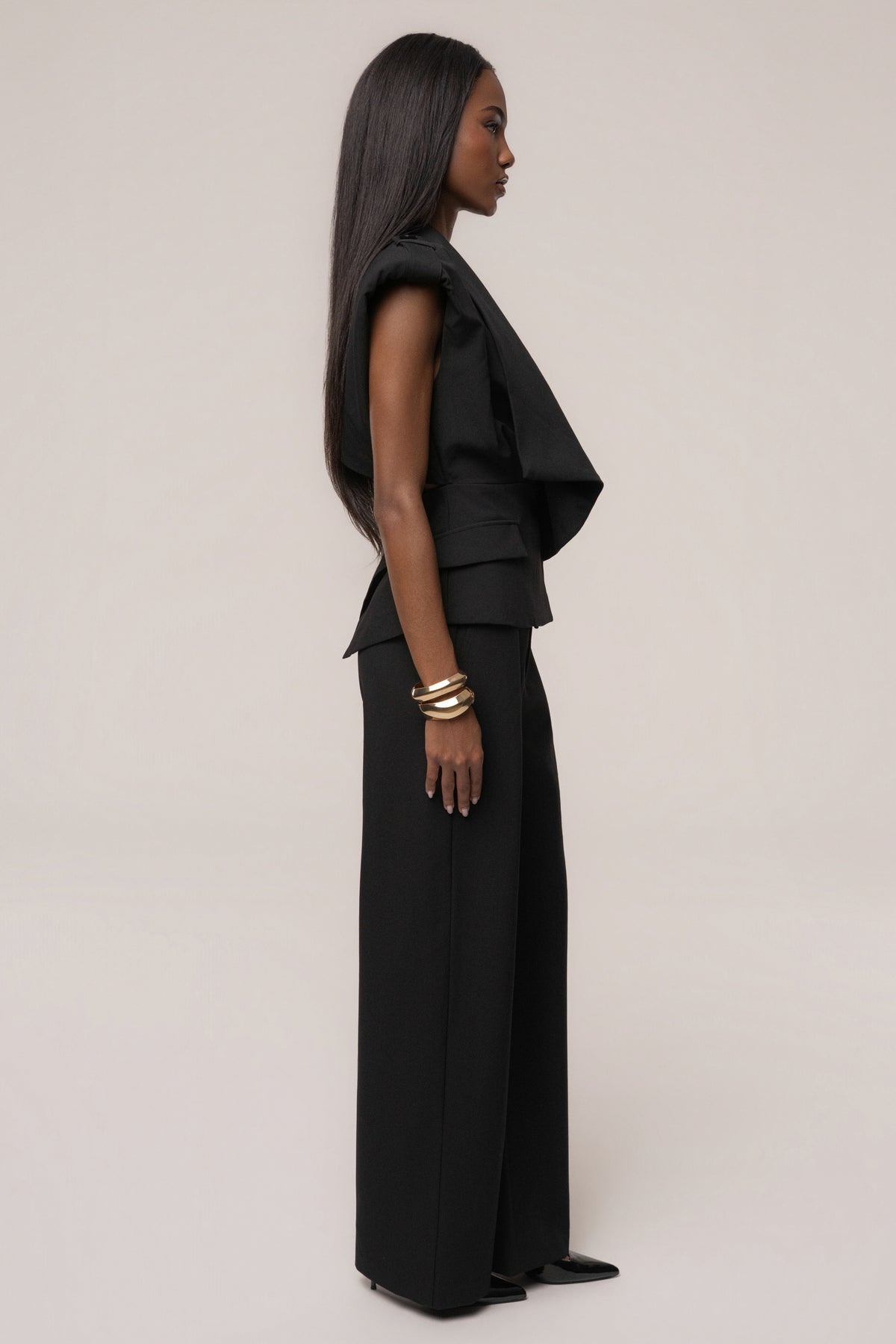 Black Madison Pleated Trouser