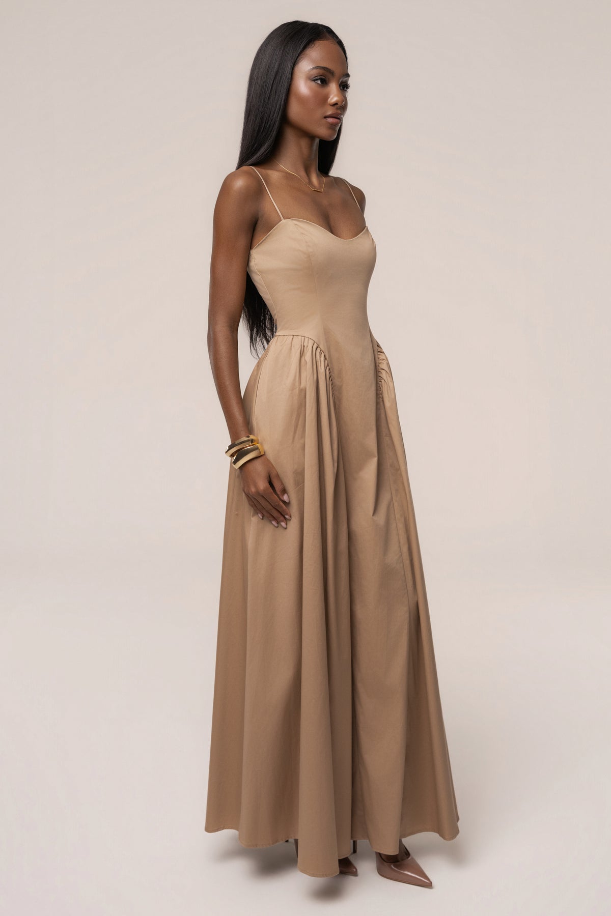 Robe longue Sculpted Grace bronzée