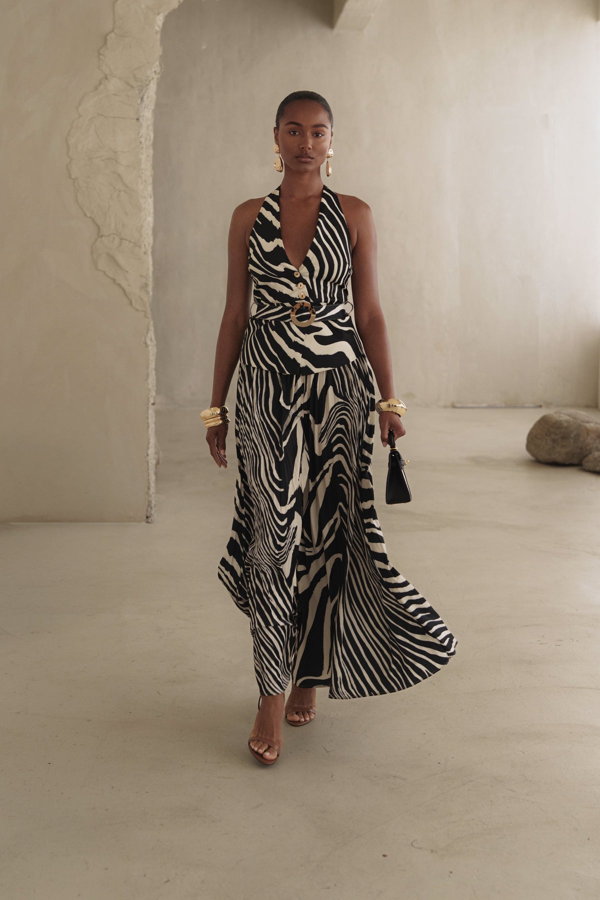 Black abstract Oasis Flow pant set by JLUXLABEL featuring stylish, comfortable matching top and pants with a bold, artistic design.
