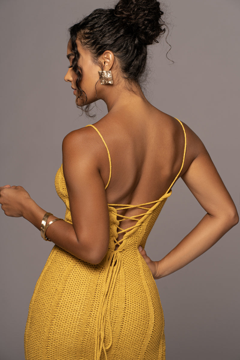 Low Back Yellow Crochet Dress – Vanity Island Magazine