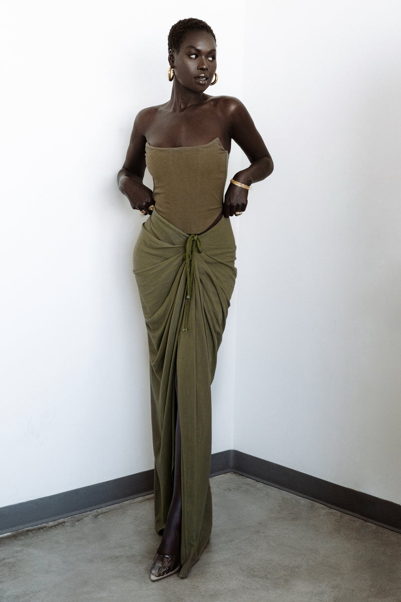Olive Noelia Linen Slit Skirt | JLUXLABEL